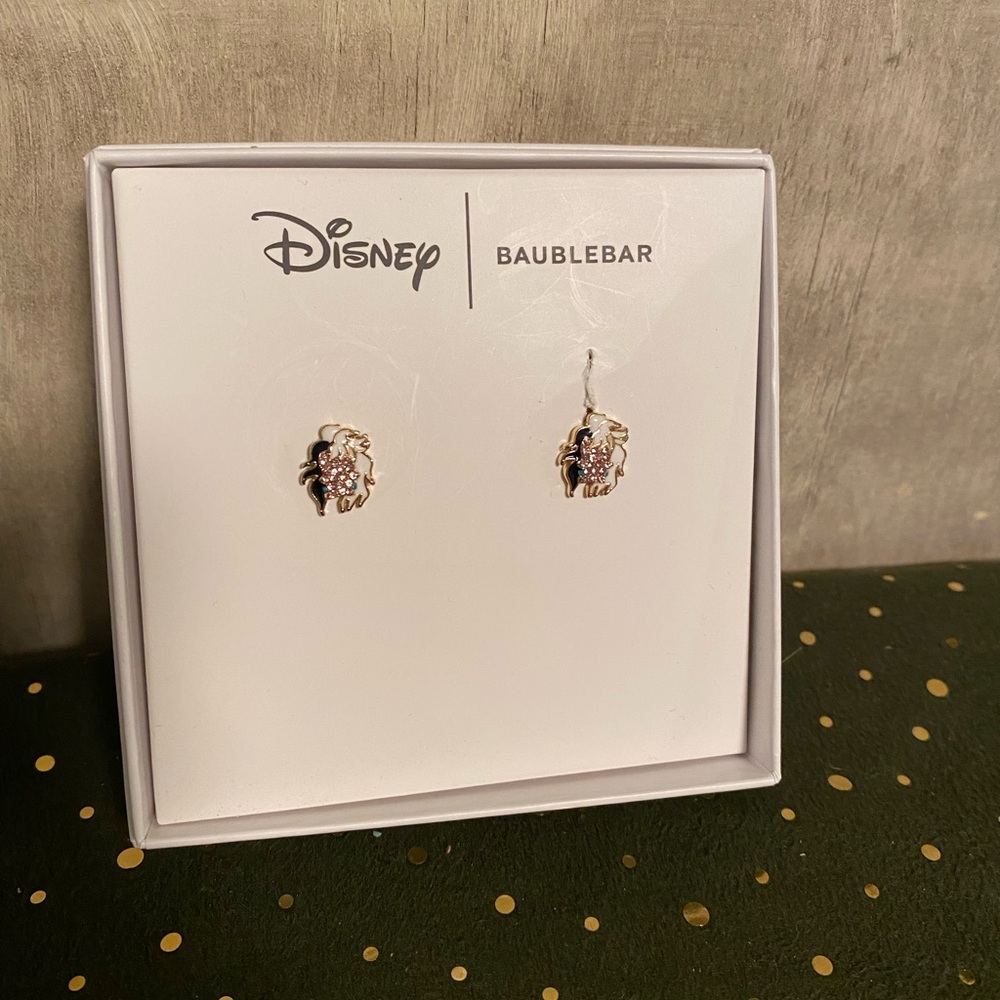 NWT Baublebar Disney Villains Cruella Earrings